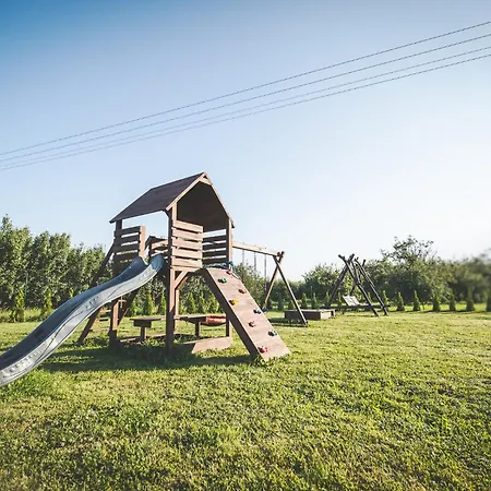 Agroturystyka Zacisze Wilkow  Exterior photo