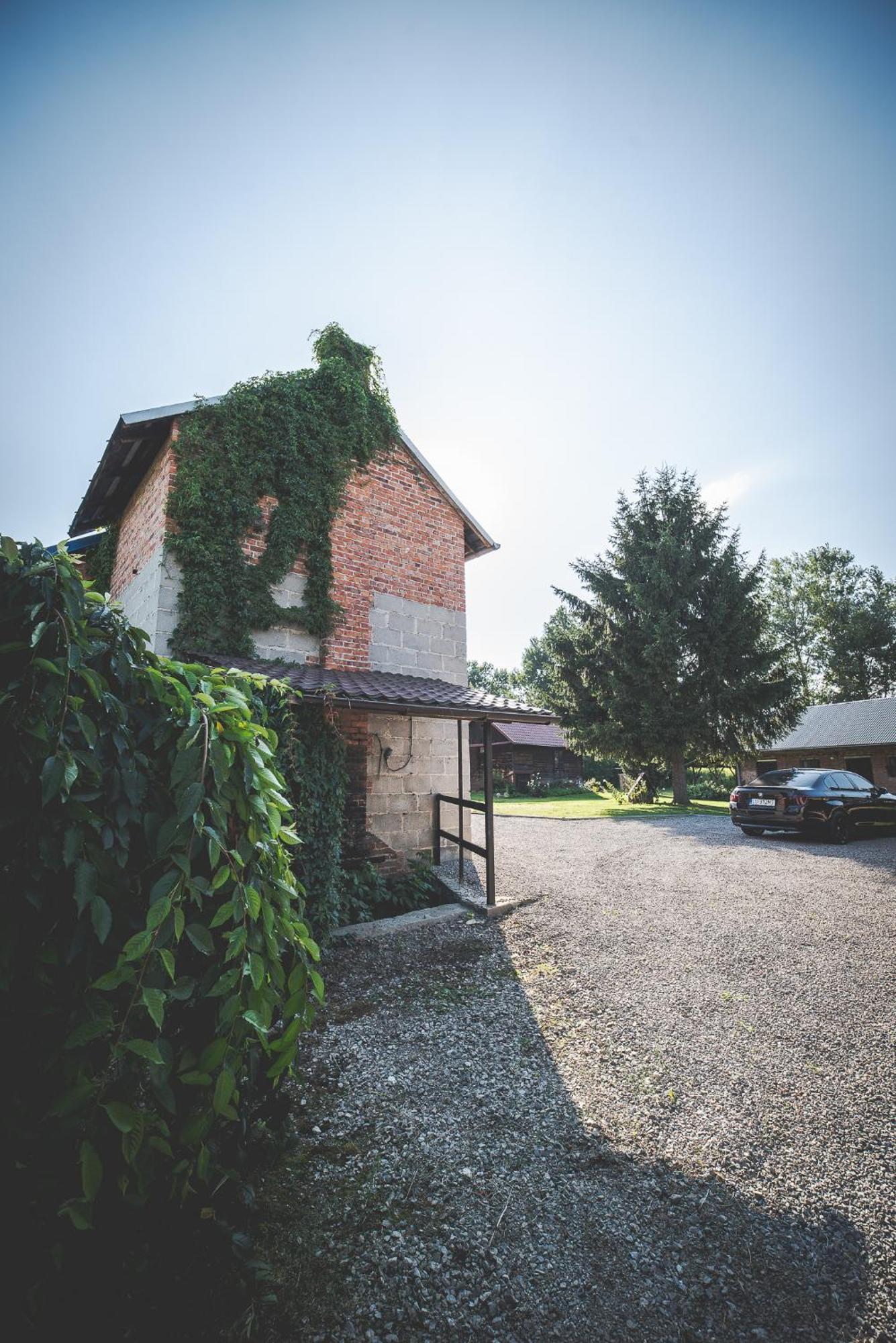 Zacisze Villa *